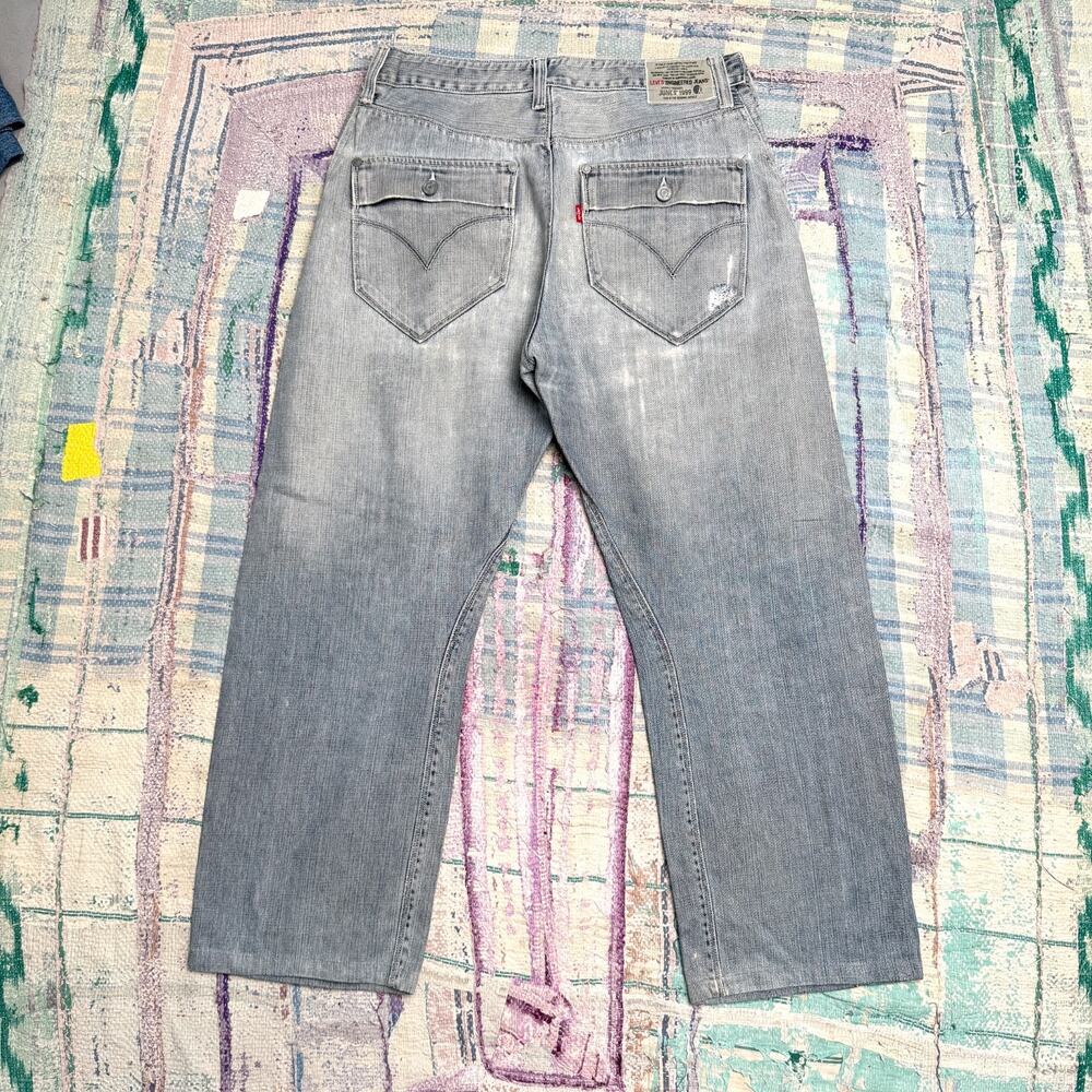 Vintage Levi’s Engineered Twisted Denim Jeans 33x27.5 HEMMED